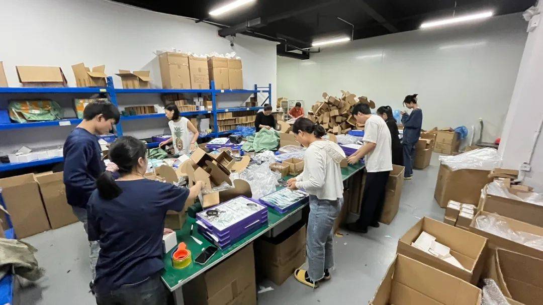 国产手表双11首日爆卖30倍凯发k8网站不卷低价不跟风(图1)